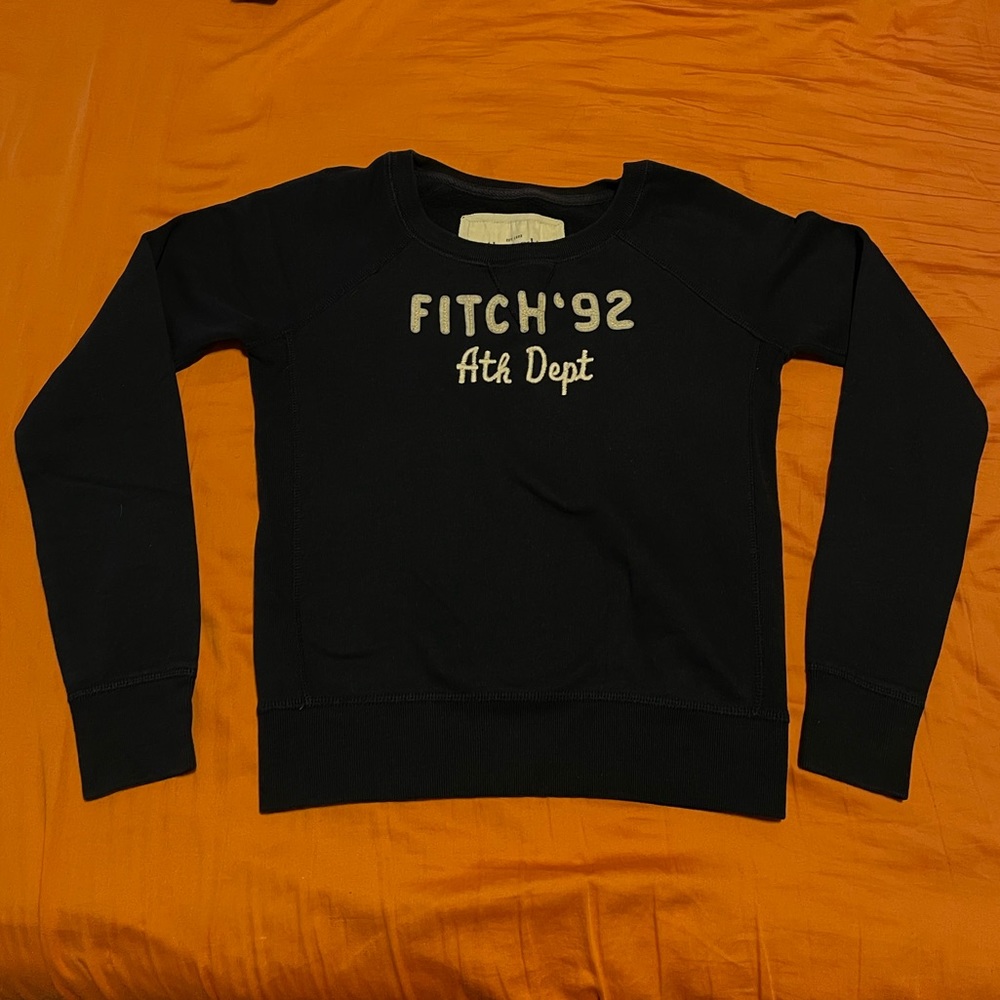 Abercrombie & Fitch logo sweatshirt
